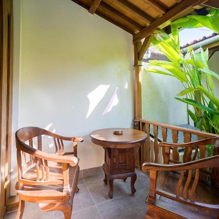 Red Gong Joglo Village Canggu Eksteriør billede