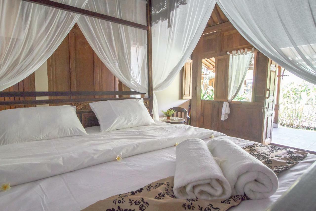 Red Gong Joglo Village Canggu Eksteriør billede